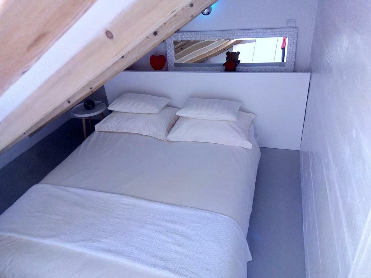 Kike Apartment Kaštela Buitenkant foto